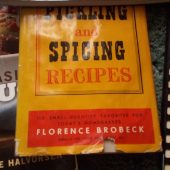 5 Kitchen Books - Picture 5 of 6